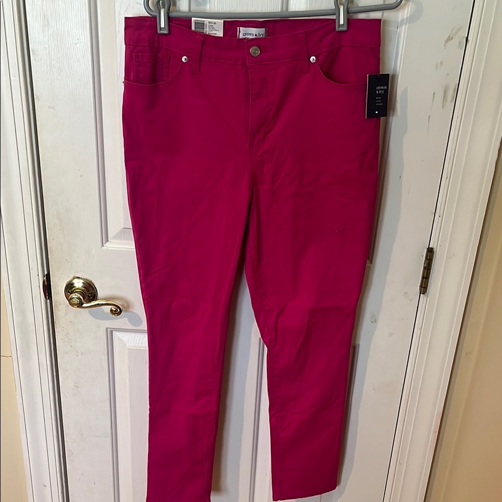 crown & ivy Women's Straight Leg Jeans - Pink